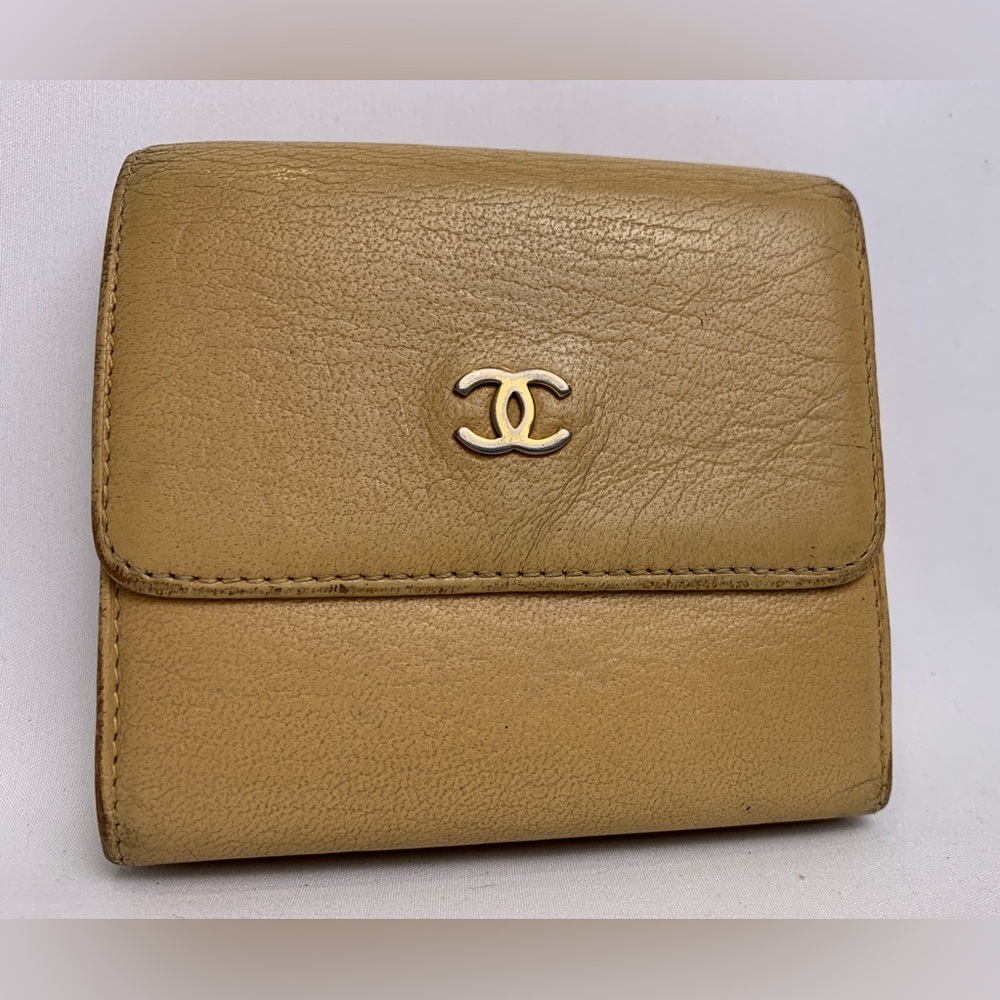 Authentic Vintage Chanel Tan Leather Wallet Tri fold